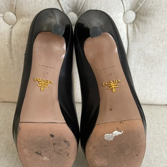 Prada Leather Heels - Picture 7 of 9